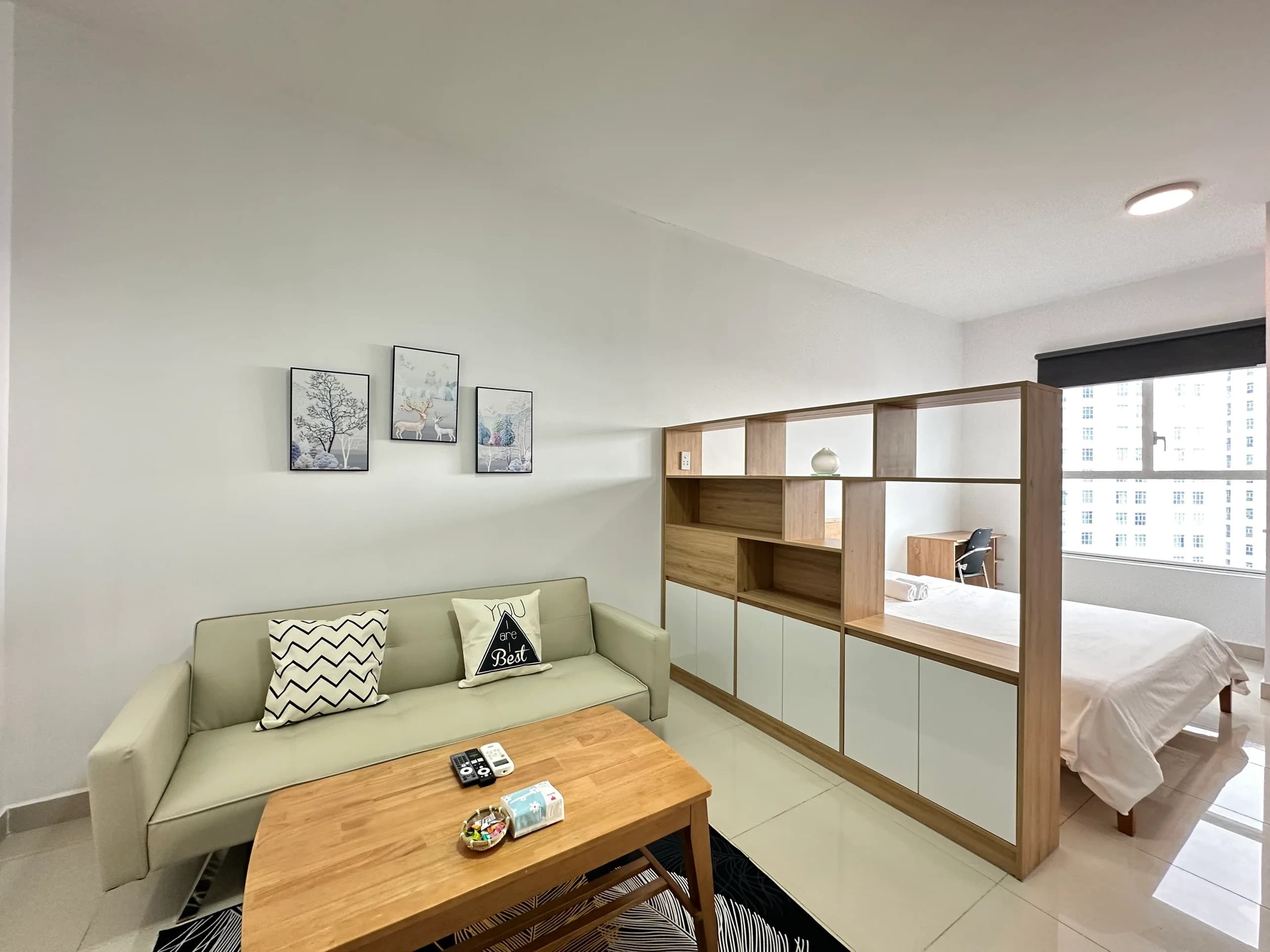 Hình ảnh Cho thuê căn hộ 1 phòng ngủ Sunrise Cityview - Mã CT24DJR1